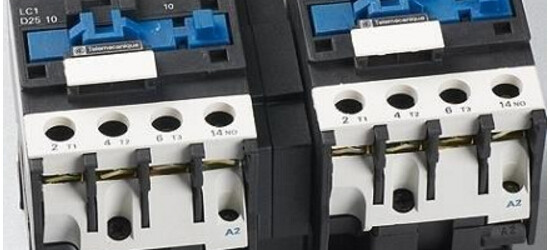 Mechanical interlocking contactor